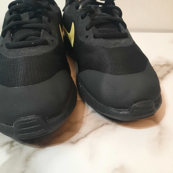 Nike Air Max Oketo Shoes Black Yellow Running Sneakers Ar7419-004 Size 6Y - Picture 7 of 16